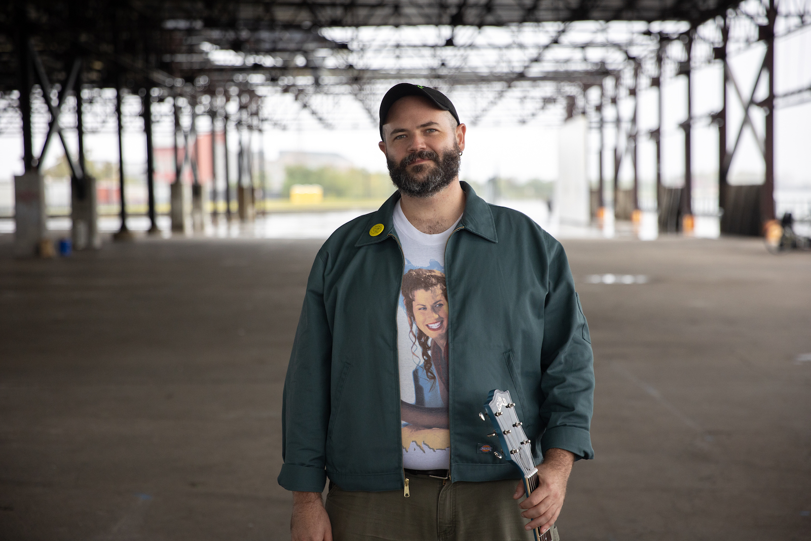 Local Waves in Conversation: Local Waves in Conversation with Ben Seretan