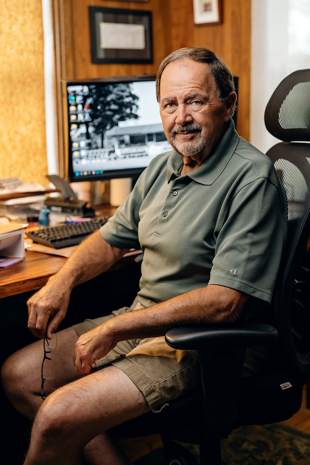 Friday Afternoon Show with Lucy Bohnsack: Bruce Bohnsack (Photo By Gibson)