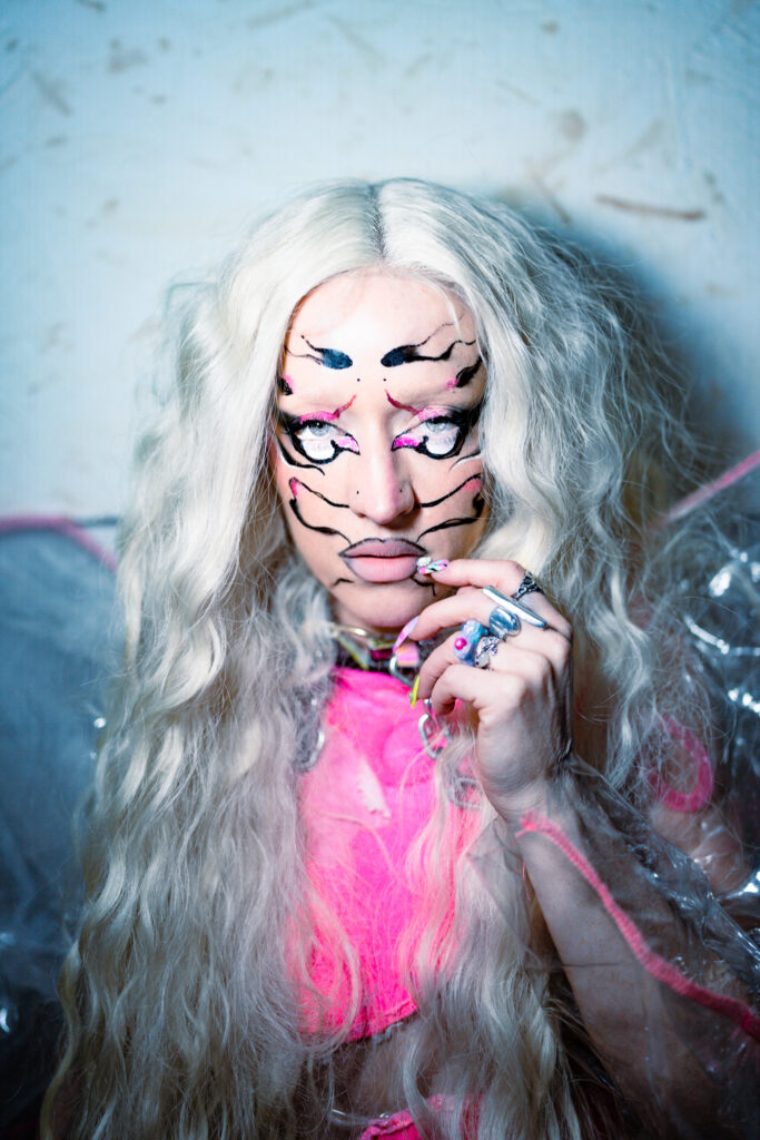 Echo Chamber Of The Woosphere By Aja Ireland (Radio Worm)