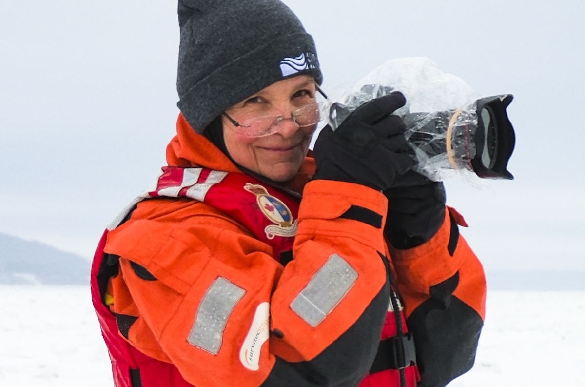 Making Waves: 20251108 - Artists and Climate Change - Conscient interviews with Joan Sullivan and Tina Pearson