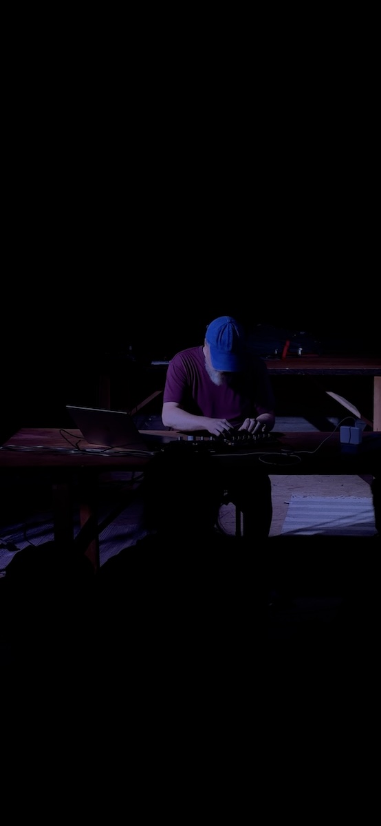 Greg Davis performing at Woodstockhausen East '25 on Friday, July 25, 2025