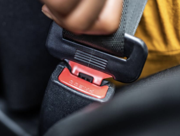 Infinite Contact: DJ theo3 of "Infinite Contact" w/ the Seat Belt Challenge